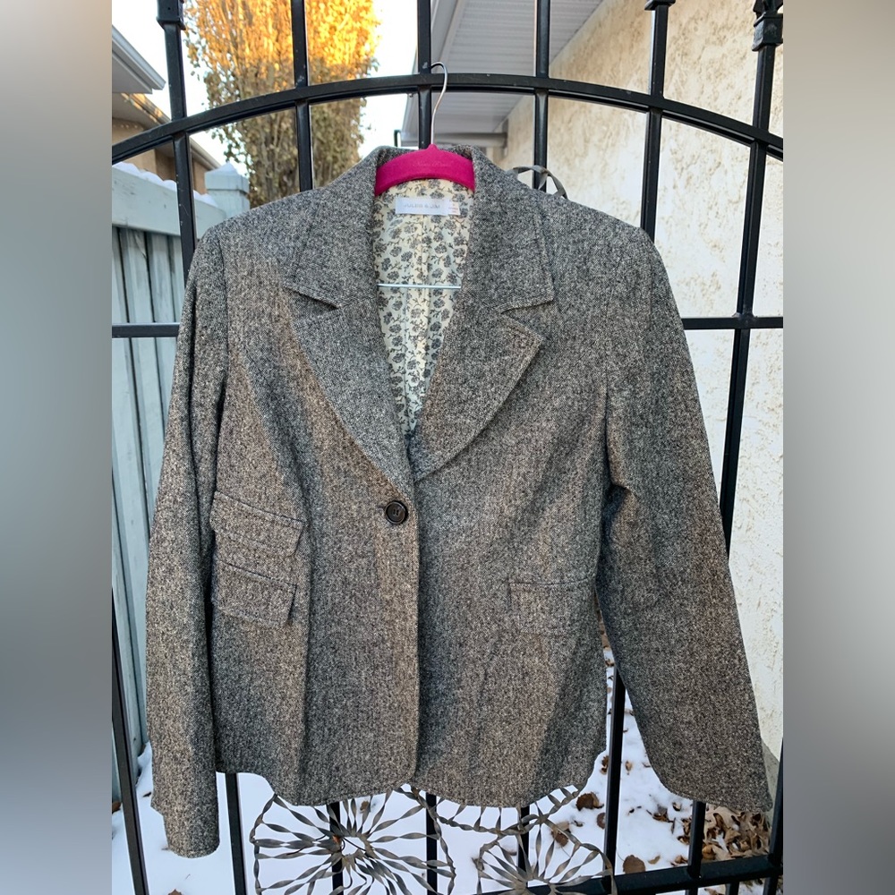 Maternity two piece suit with skirt